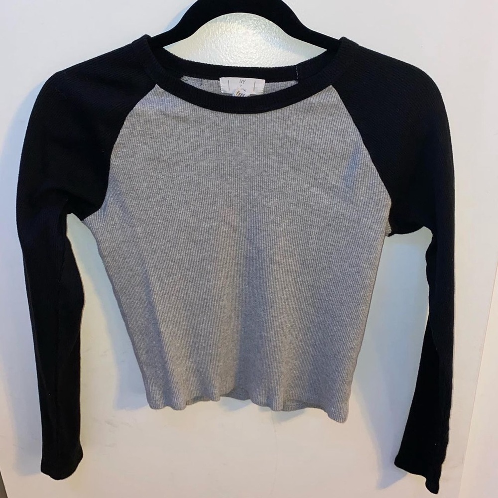 Ivy+Main medium grey shirt